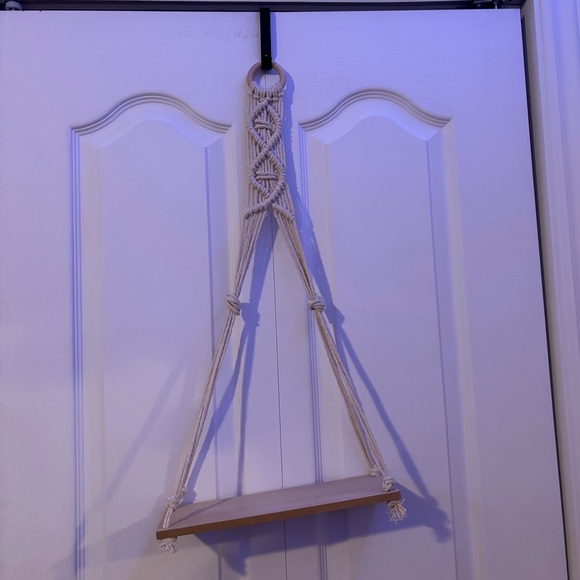 Macrame Hanging Shelf - Picture 2 of 2